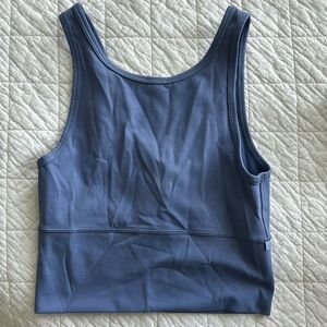 Lululemon cropped shirt excellent condition